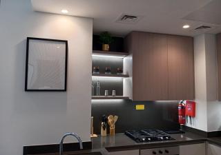 Bespoke Holiday Homes - Luxury 1BR in High Floor with Stunning Canal Views - 5