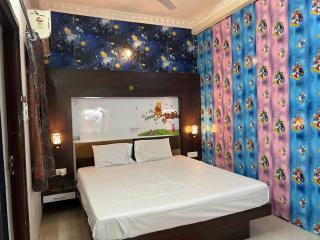 Indore Home Stay - Indore - 5