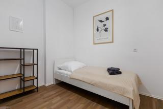 Auszeit im Zentrum von Braunau, Netflix - Braunau am Inn - 3