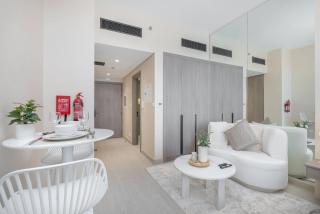 StayShort - Heart Captivating Studio in Laya Heights - 8