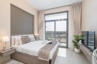 StayShort - Heart Captivating Studio in Laya Heights - 1