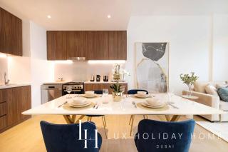 LUX - The La Mer Sea View Suite 3 - 7