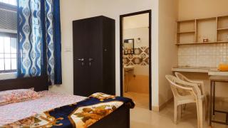 DM Homestays - - 7