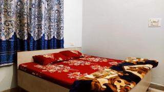 DM Homestays - - 6