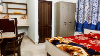 DM Homestays - - 4