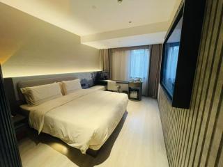 Atour Light Hotel Chongqing Jiulongpo Shiqiaopu Subway Station - Chongqing - 4