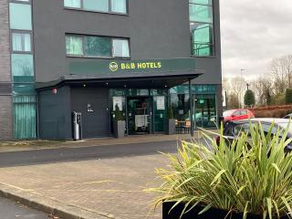 B&B HOTEL Warrington - Warrington - 1