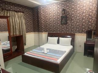 Ngọc Hương Hotel - Ho Chi Minh City - 8
