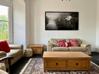 Charming Heritage Home - Launceston - 3
