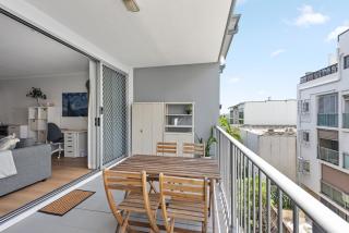 Serene & Central 1Bed-1Bath-1Car - 5 mins to CBD - Brisbane - 7