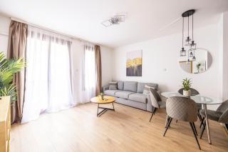 Deluxe K9 Central Suite with Balcony ''Superb Location - Budapest - 8