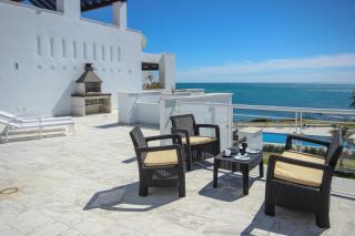 Beachfront Penthouse with Sea Views, Hot Tub, BBQ - Casares - 7