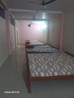 Hotel Matushree Palace - Varanasi - 5