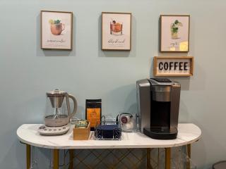 Opulence On Oak Street - 4