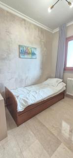 Charming 2-Bed Home with Garden - Genzano di Roma - 8
