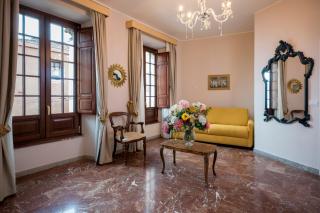 Porta Di Mezzo Luxury Suites & Rooms - 6