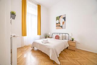 Charming & Elegant Grand Suite next to the Fashion St' - Budapest - 9