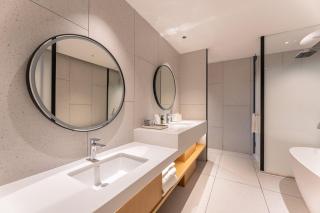 Hangzhou Tonglu Fuchun River Blossom Hill Hotel - Tonglu - 2