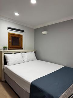 PeraHomes Attic Apartment - Istambul - 2