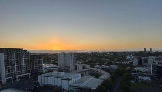 Aura D1404 two bedroom unit harborview balcony wifi parking - Auckland - 7