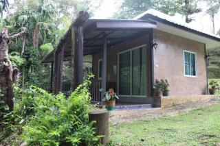 Ploy&Praew House 1 - - 8