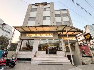 Hotel Shoolin Suites Boutique Haridwar - Haridwār - 4