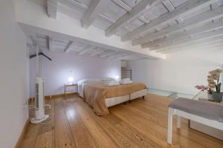 Signoria Deluxe Apartment - Florence - 3