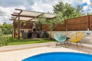 Apartment Paola with private Pool - Antonci - 9