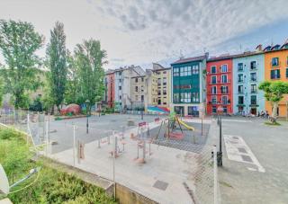 Santa Ana Plaza by Clabao - Pamplona - 3