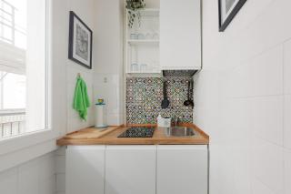 San Siro Modern Apartment with Balcony - Milan - 8