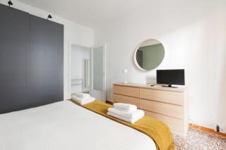 San Siro Modern Apartment with Balcony - Milan - 6