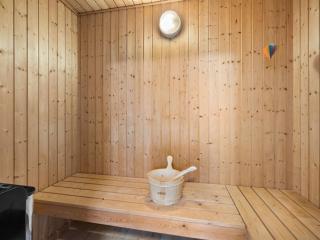 Holiday Home Ajna - 250m from the sea by Interhome - Bro - 1