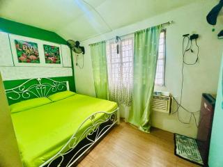 Montalban Guest House 1 AC BR 200mbps FREE Netflix Parking Videoke Cook - Rodriguez - 3