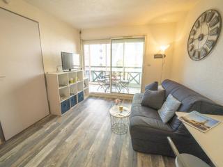 Apartment Les Terrasses du Lac-10 by Interhome - 2