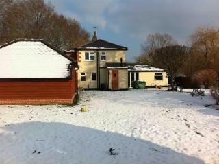 Cosy Countryside Cabin - Bramley - 9