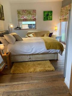 Cosy Countryside Cabin - Bramley - 5