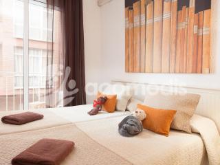 Ideal location in L'Eixample, right between La Sagrada Familia and the historical center! - 4