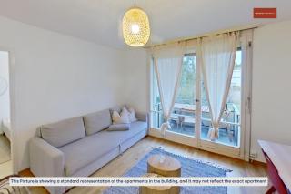 Simple 2 Bedroom Apartment with Essentials - Zurich - 0