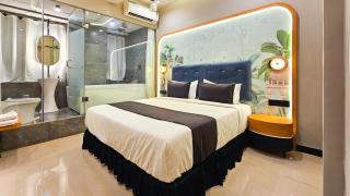 Hotel Nova Stays - Surat - 1