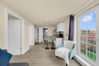 Cosy London Apartment on Elizabeth line - Free Parking - Londra - 9
