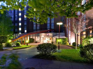 Mercure Hotel Hamburg am Volkspark - Hamburg - 3