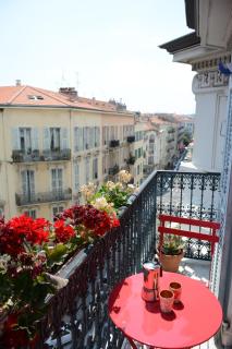 Top floor appartement - central - Nice - 3