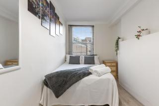 City Escape London - Spacious 4 Bedroom House - Londra - 4