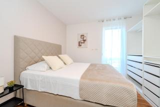 Villa Isola penthouse ap with a pool for 6 - Novalja - 4