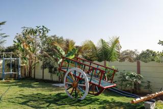 Villa Royale by StayJadePool3BHKKids Garden - Venkatāpur - 6