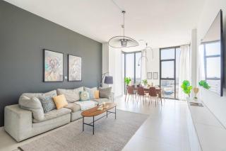Frank Porter - The Pulse Residences - Dubai - 4
