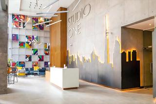 Livbnb-Modern Studio with Amazing Marina Views - 4