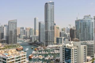 Livbnb-Modern Studio with Amazing Marina Views - 6