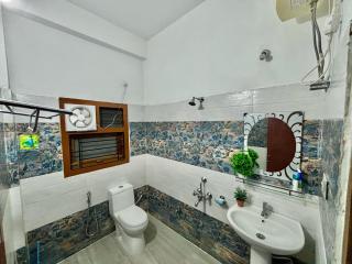 M G Guest House - Dispur - 4