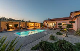 Villa St. Anna in Radetići - Haus für 8 Personen - Radetići - 0